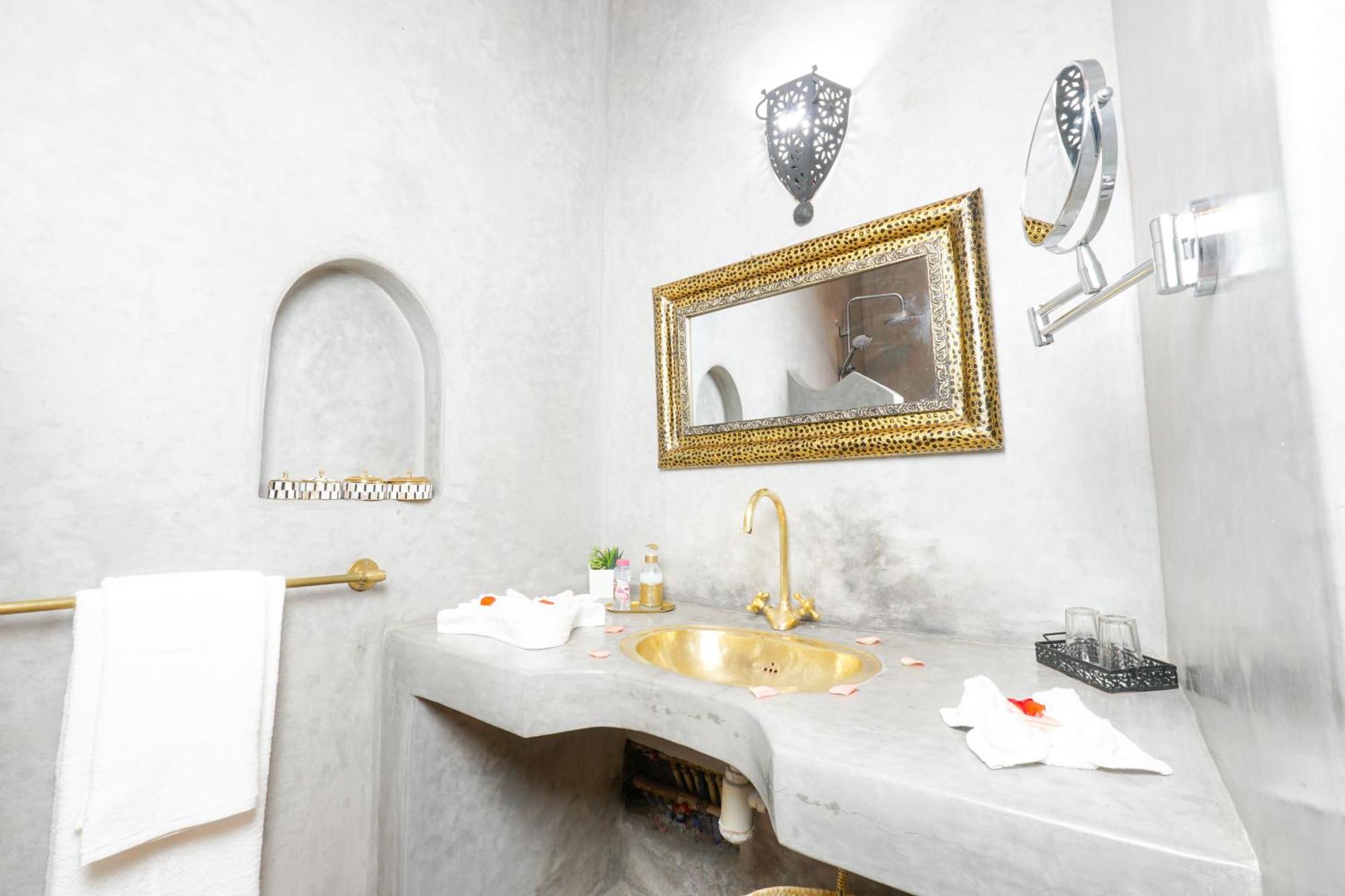 Riad Darna 4 Chambres Avec Piscine Et Petit Dejeuner Marakeş Dış mekan fotoğraf