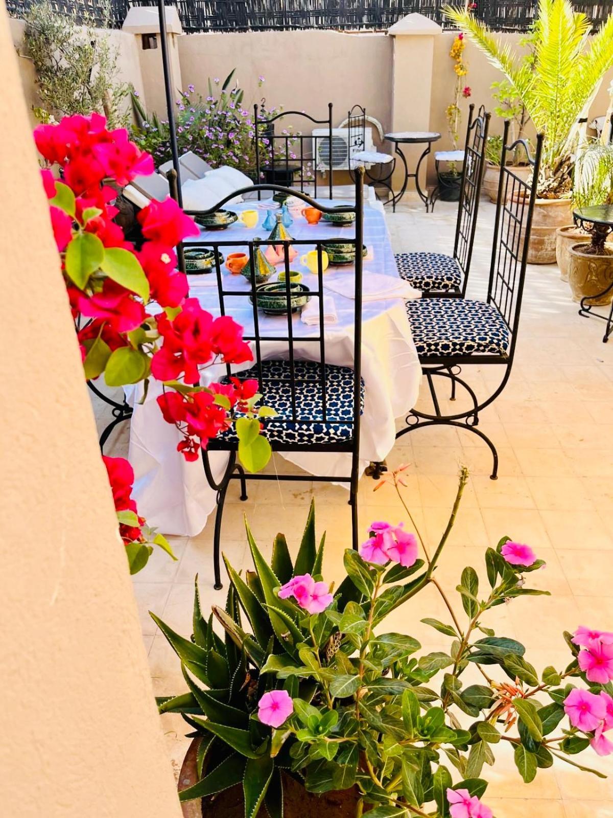 Riad Darna 4 Chambres Avec Piscine Et Petit Dejeuner Marakeş Dış mekan fotoğraf