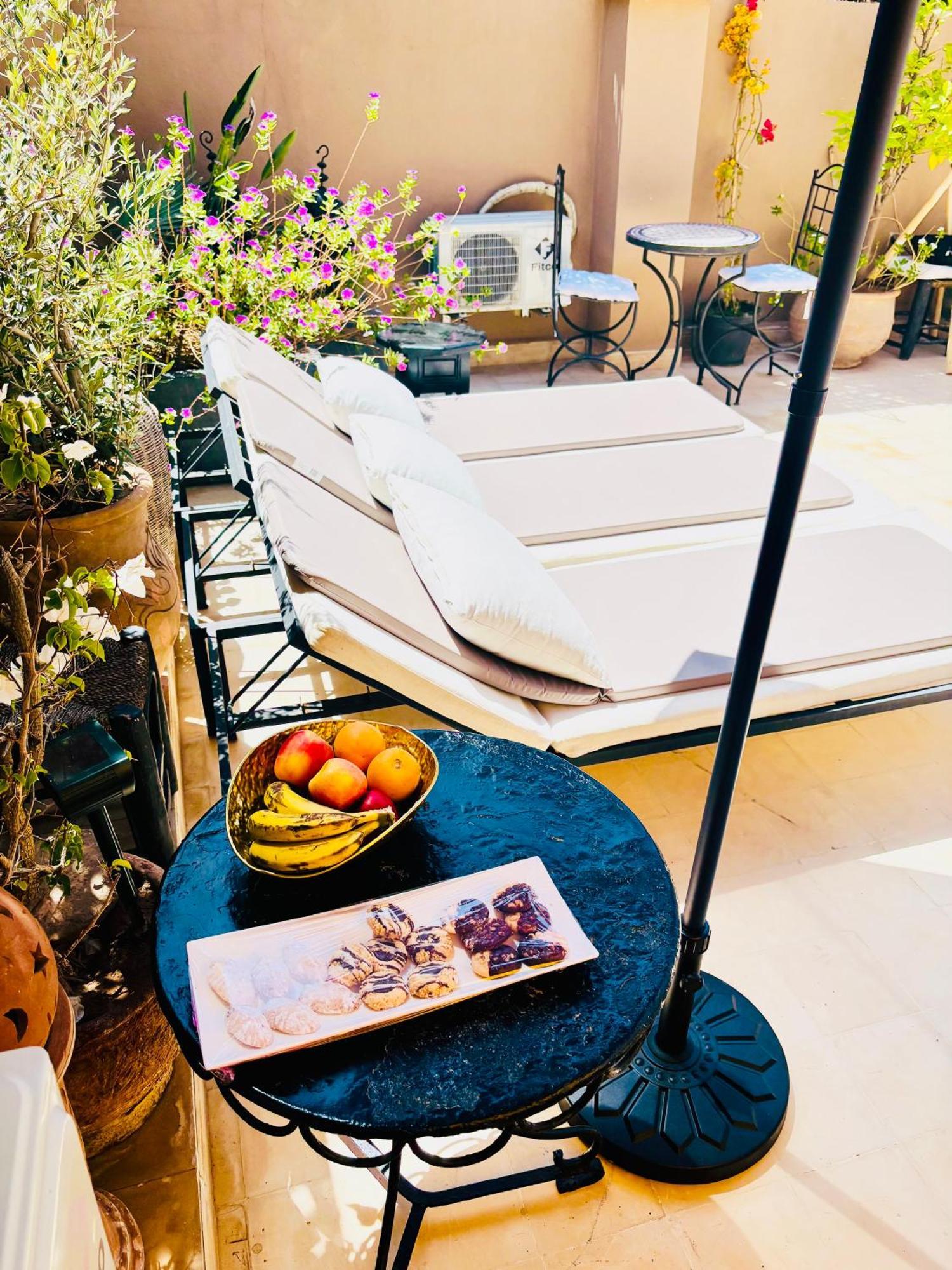 Riad Darna 4 Chambres Avec Piscine Et Petit Dejeuner Marakeş Dış mekan fotoğraf