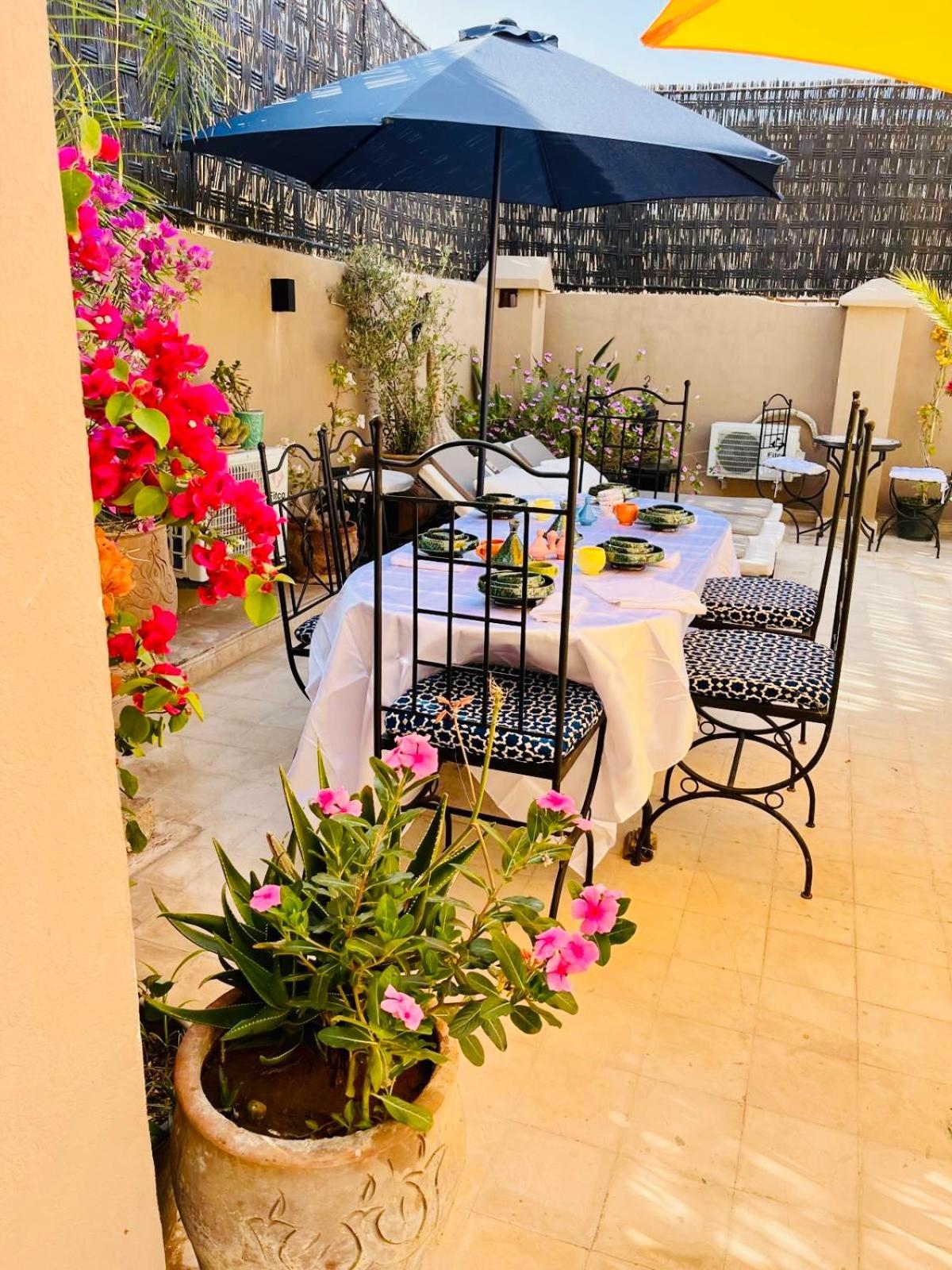 Riad Darna 4 Chambres Avec Piscine Et Petit Dejeuner Marakeş Dış mekan fotoğraf