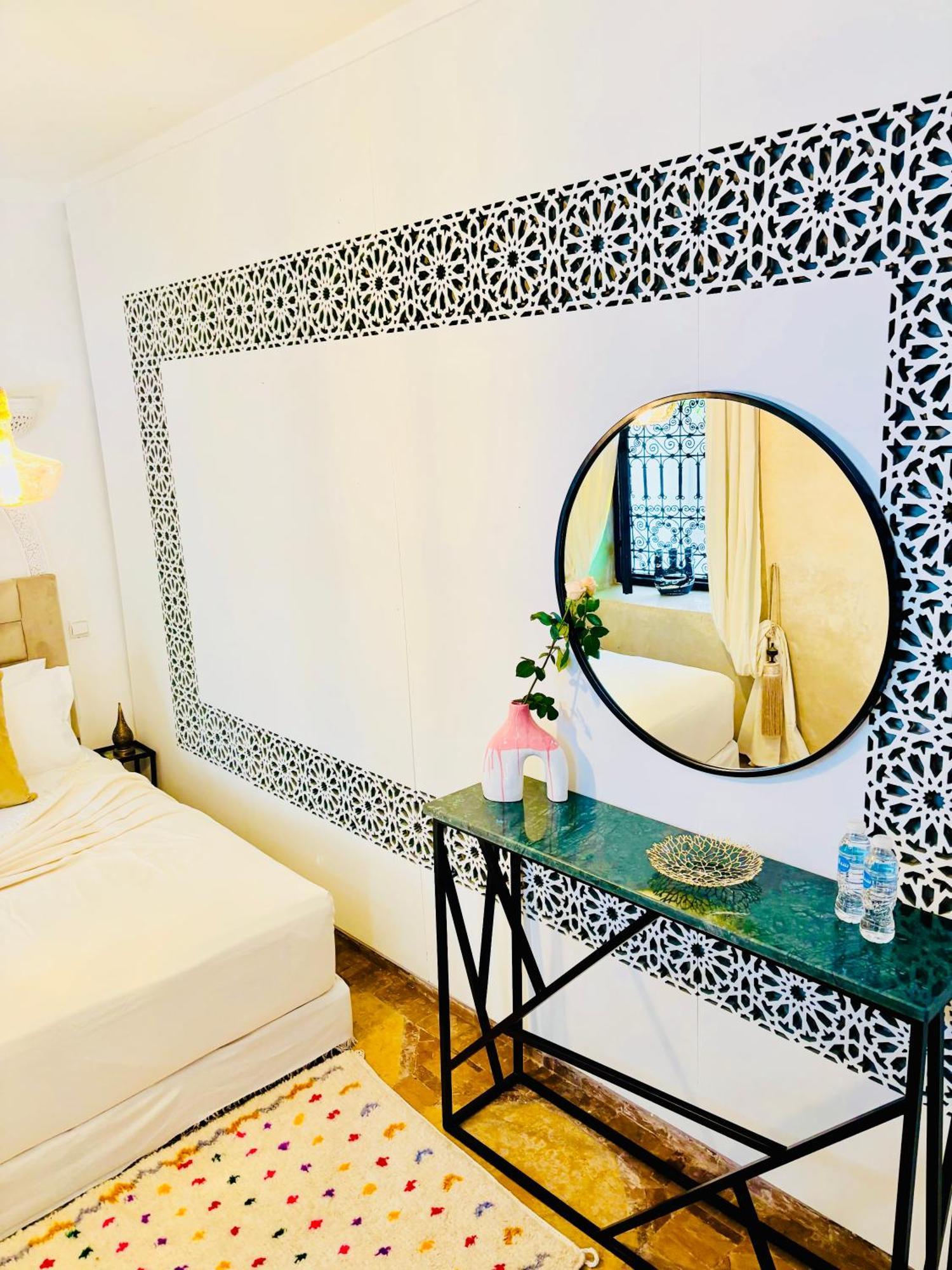Riad Darna 4 Chambres Avec Piscine Et Petit Dejeuner Marakeş Dış mekan fotoğraf